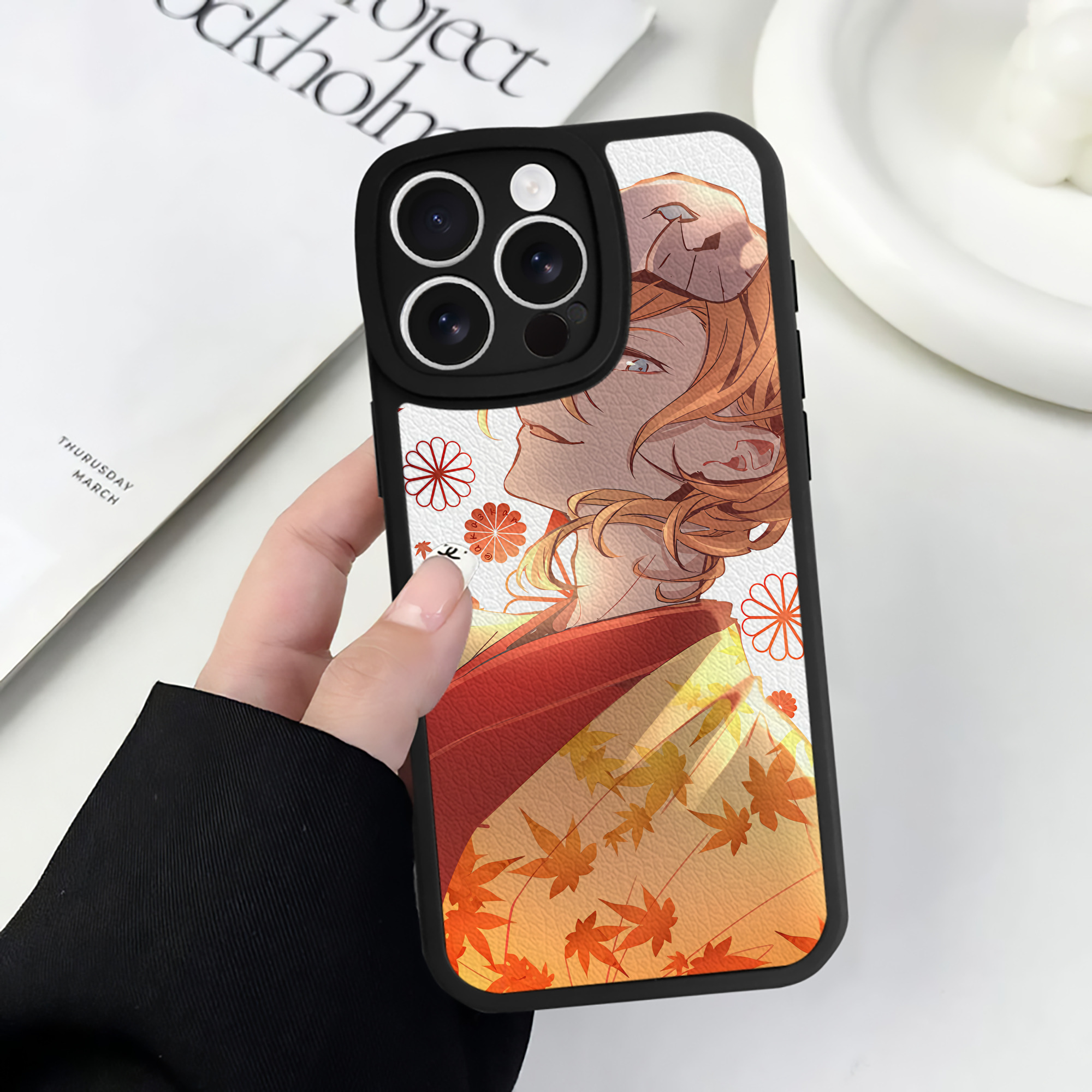 （画像用） 文豪ストレイドッグス Bungo Stray Dogs 【iPhone 16シリーズ対応】シリコンスマホケース（レザー調） 材質：シリコン